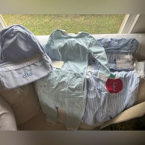 Ellis baby clothes - one backpack & three outfits